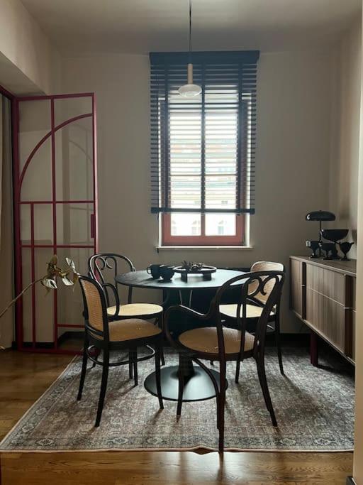Entu Apartamenty Odrzanska Wrocław Eksteriør bilde