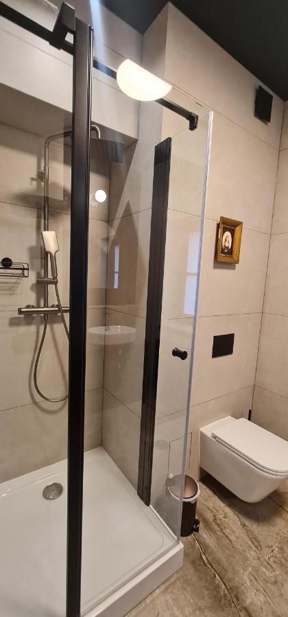 Entu Apartamenty Odrzanska Wrocław Eksteriør bilde
